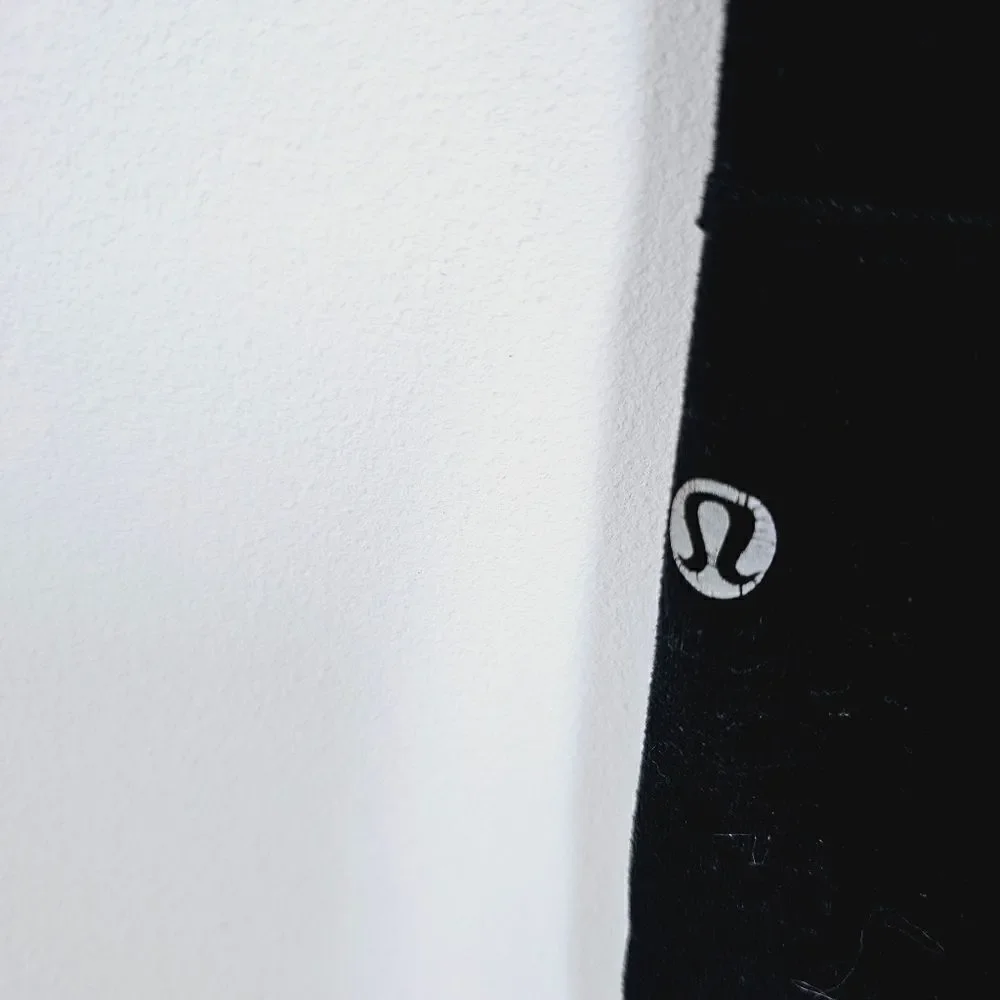 Lululemon 6 black zipper ankle leggings​